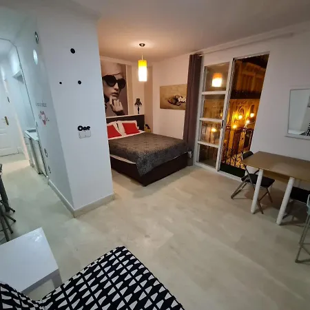 Loft Pasarela 阿利坎特