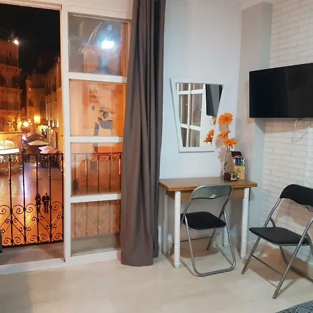 Loft Pasarela 公寓